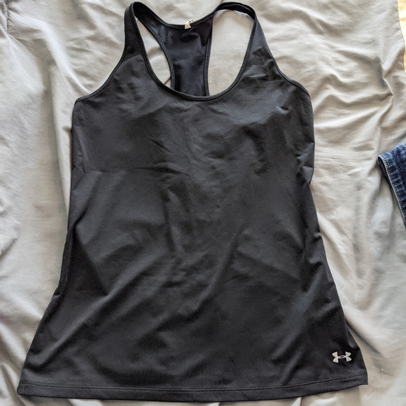 Under Armour Tops - Black Under Armour Tank